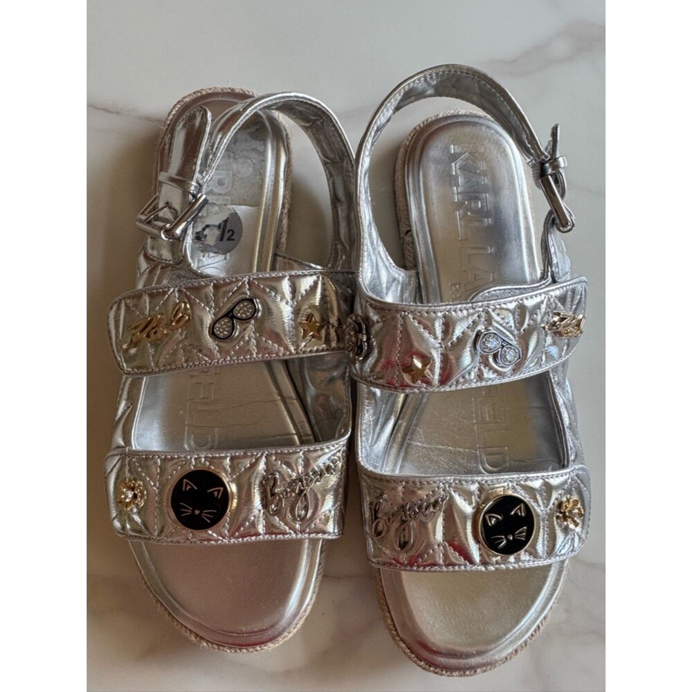 Karl Lagerfeld Paris Cat Charm Sandals Quilted Metallic Size 8.5 EU 39 Summer
